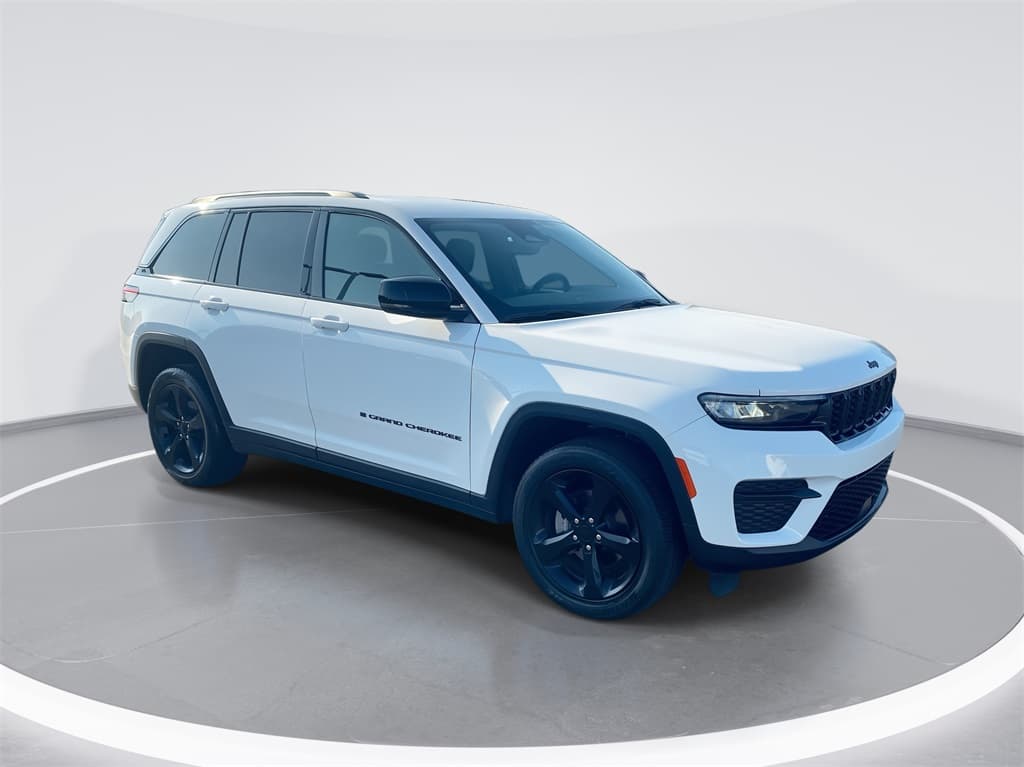 2024 Jeep Grand Cherokee Altitude