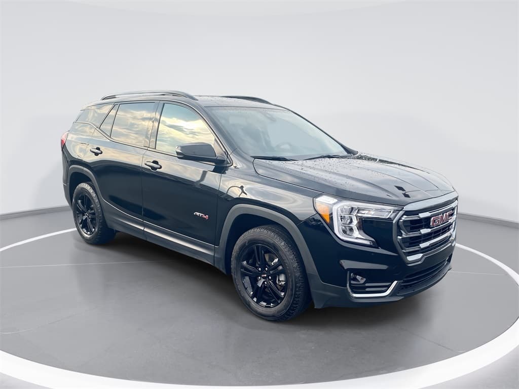 2024 GMC Terrain AT4